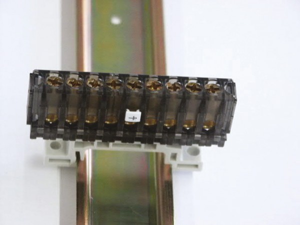 PCE Klemme 3x2pol. komplett VPE200 Artnr. 667109-3/2