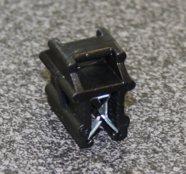 Kantenclip Führung auf dem Clip Kabelbinder parallel zur Kante VPE100 Artnr. KC3 +20048CVUV